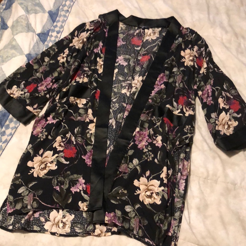 Floral kimono